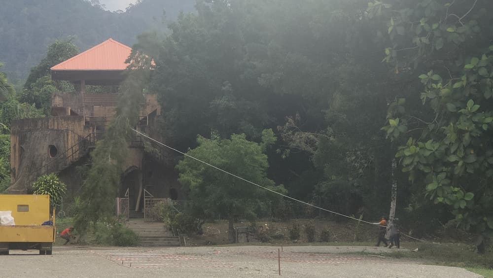 No photo description available.