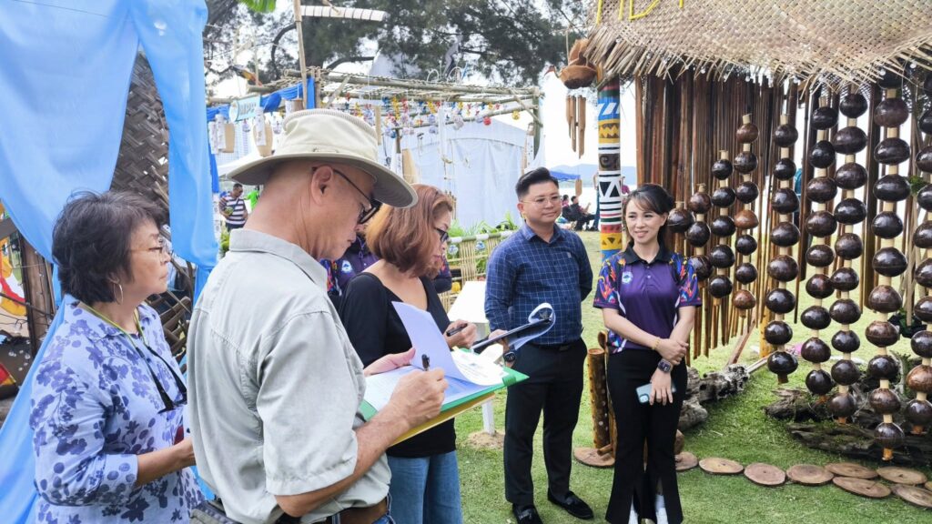 No photo description available.